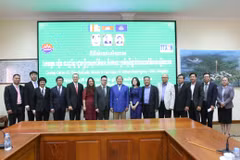 Vietnamese, Cambodian news agencies look to boost ties 