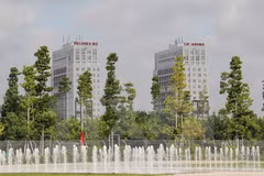 Switzerland commits to help Vietnam develop eco-industrial parks 