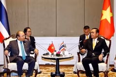 PM meets with leaders on sidelines of 34th ASEAN Summit 