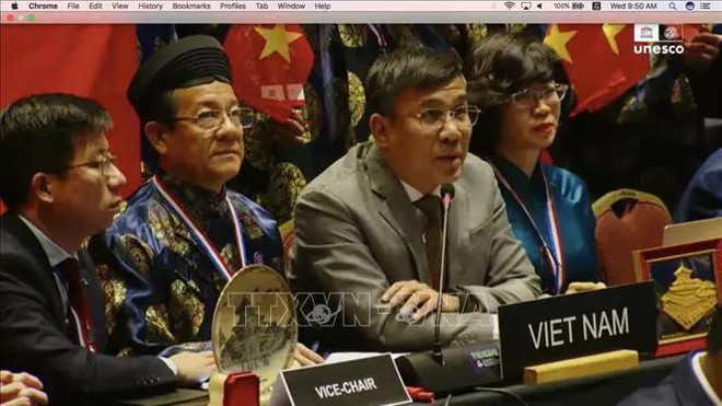 Permanent Deputy Minister of Foreign Affairs and Chairman of the Vietnam National Commission for UNESCO Nguyen Minh Vu speaks at the session. (Photo: VNA) Vu.webp
