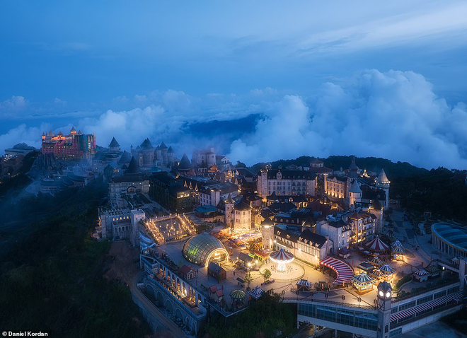 The Sun World Ba Na Hills resort is captivating during the blue hour (Photo: Daniel Kordan/Daily Mail) Banahills.png