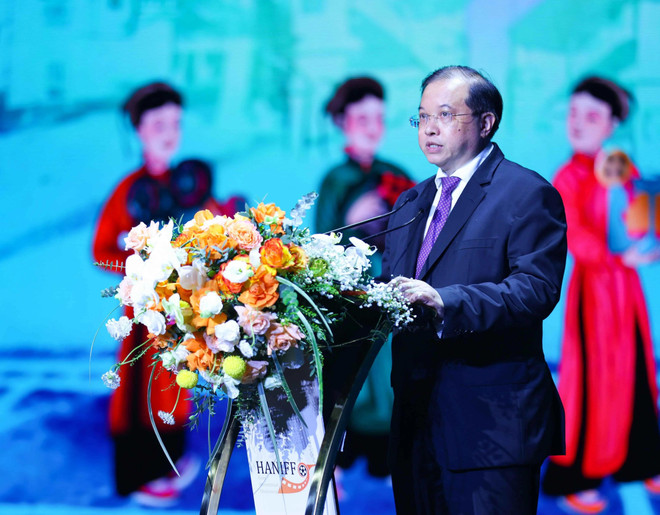 Deputy Minister of Culture, Sports and Tourism Ta Quang Dong speaks at the opening ceremony of the 7th Hanoi International Film Festival 2024. (Photo: VNA) minister.webp