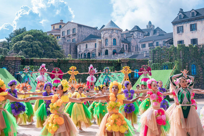 "Fairy Blossom" show at Ba Na Hills Ba Na.jpg
