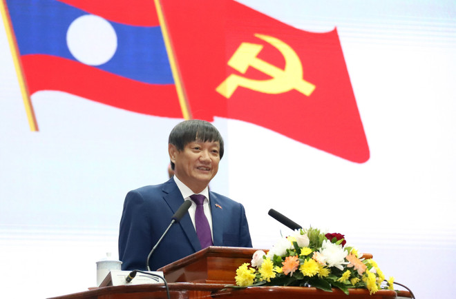 Vietnamese Ambassador to Laos Nguyen Ba Hung speaks at the event (Photo: VNA) laos.jpg