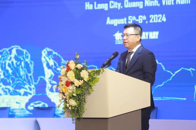 Le Quoc Minh, Party Central Committee member, Vice Chairman of the Party Central Committee’s Commission for Information and Education, President of the Vietnam Journalists’ Association, and Editor-in-Chief of Nhan Dan (People) Newspaper, speaks at the conference (Photo: Vietnam+) le quoc minh.JPG