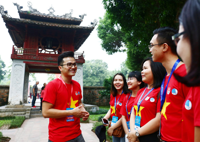 Young people, a key force in upholding cultural soft power (Photo: VNA) Thanh_nien_-_van_hoa.jpg
