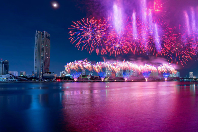 Finland's performance at the final of the DIFF 2024 (Photo: Sun Group) Phan Lan.jpg