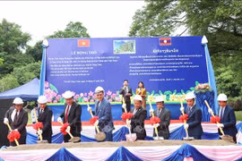 At the groundbreaking ceremony of the project (Photo: VNA)