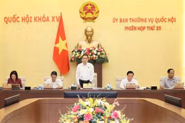 NA Chairman Tran Thanh Man speaks at the session (Photo: VNA)