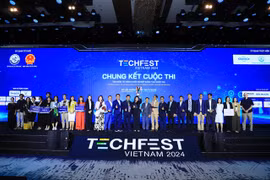 Winners at the awards ceremony in Hai Phong city on Nov. 26. (Photo courtesy of the organiser).