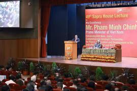 Prime Minister Pham Minh Chinh delivers a policy speech at the Indian Council of World Affairs (ICWA) on August 1. (Photo: VNA)
