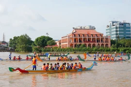 River tours are strongly exploited during the Ho Chi Minh City River Festival. (Photo: VNA)
