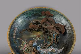 Vietnamese ceramics set two Guinness World Records