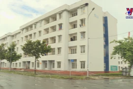 HCM City sets up four more COVID-19 hospitals 