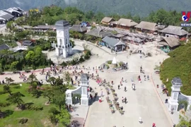 Vietnam rakes in over 16 billion USD from tourism in nine months