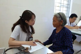 Health management staff training programme to meet regional standards 