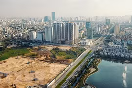 Real estate firms advised to catch up with green growth trend 