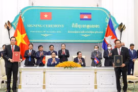 Vietnam, Cambodia promote labor cooperation 