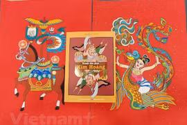 Collector launches new book on Kim Hoang folk painting
