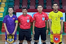 Referee Truong Quoc Dung will be working at the FIFA Futsal World Cup this September, his second time as an official at the tournament. (Photo: VNA)