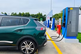A VinFast EV at a charging station in Hanoi (Photo courtesy of VinFast)