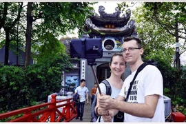 The single-visa scheme is expected to lure more foreign visitors to Vietnam. (Photo: VNA)