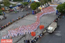 Vietnam's traditional Ao Dai shines in HCM City