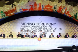 ASEAN reach consensus on protecting rights of migrant workers