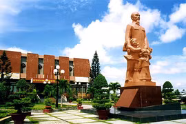 Vietnam elated with Great Leader’s birthday celebration activities