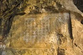 Poetic mountain unique in Ninh Binh