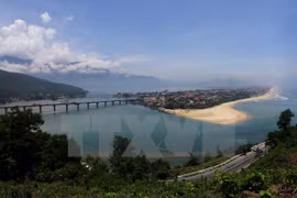 Breathtaking views from Hai Van Mountain Pass