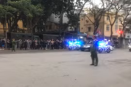 Chairman Kim Jong-un visits DPRK embassy in Hanoi 