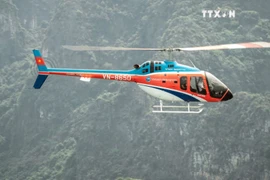 Helicopter – new way to cruise Ha Long Bay: CNN
