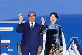 Prime Minister Nguyen Xuan Phuc begins official visit to Romania
