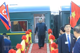 DPRK Chairman leaves Dong Dang for Ha Noi