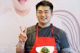 Chef brings best of Korean cuisine to Vietnam