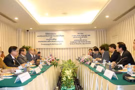 Vietnamese, Lao fronts forge cooperation in ethnic, religious affairs
