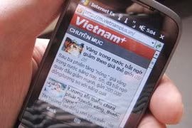 Vietnam's mobile subscriptions drop