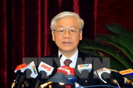 Party Central Committee wraps up 13th meeting 