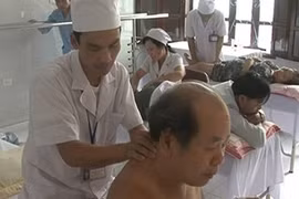Vietnam to train health workers for ASEAN