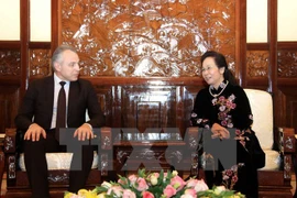 Vice President supports stronger trade union ties with Belarus 
