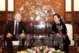 Vice President supports stronger trade union ties with Belarus 