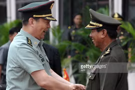 Cambodia, China enhance defence ties 
