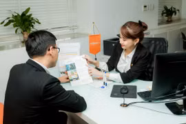 Companies collect 1.7 billion USD via bond issuance in August
