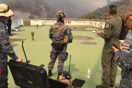 Thailand: Air Force deploys UAV to put out forest fire