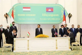 Cambodian PM tests negative for COVID-19 twice