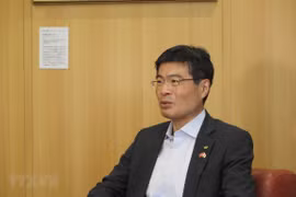 Japan's prefecture supports Vietnamese workers, students