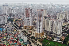 Hanoi urged to improve infrastructure system, administrative reforms 