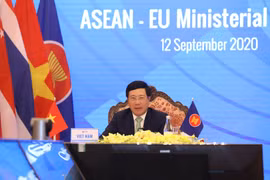 ASEAN step up cooperation with EU, India