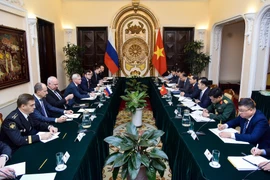 Vietnam, Russia seek ways to enhance bilateral ties 